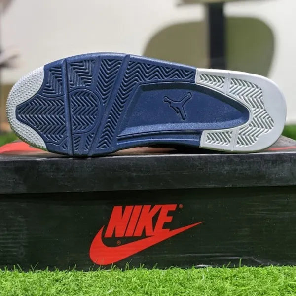 Air Jordan 4 Retro Blue White
