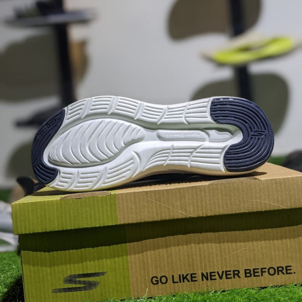 Skechers Slip-Ins: Max Cushioning Hyper Burst Navy Blue