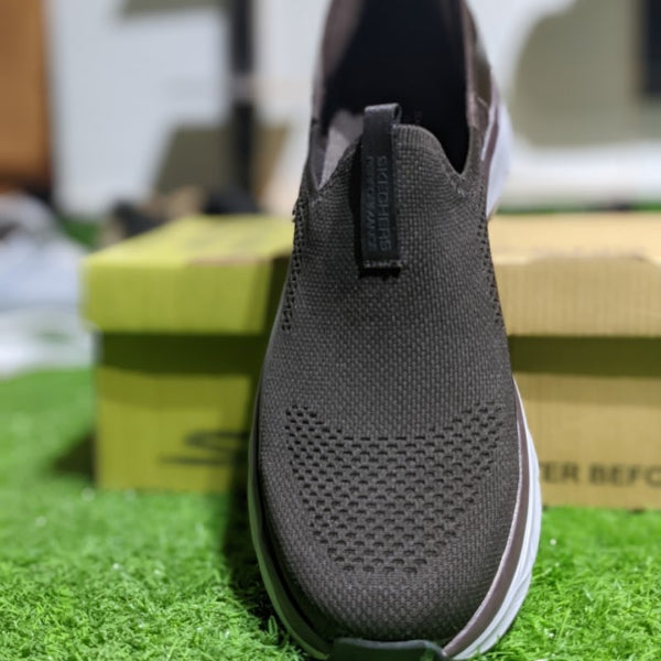 Sketcher – D’Lux Walker Slip-On 2.0