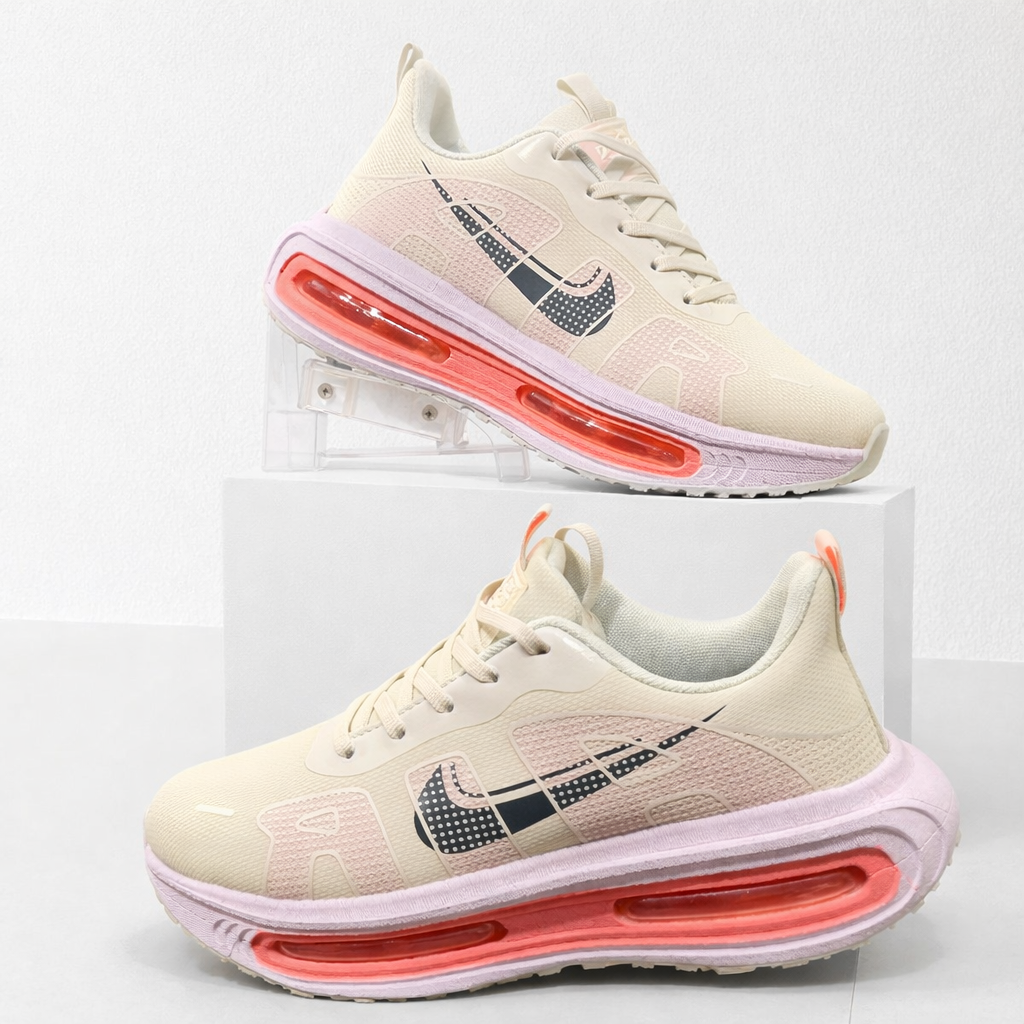 Nike Vomero Premium - Cream