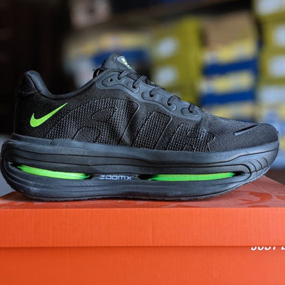 Nike Vomero Premium - Black / Green
