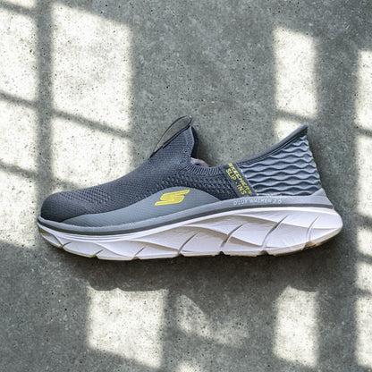 SKECHERS D’LUX SLIP IN’S (GRAY)