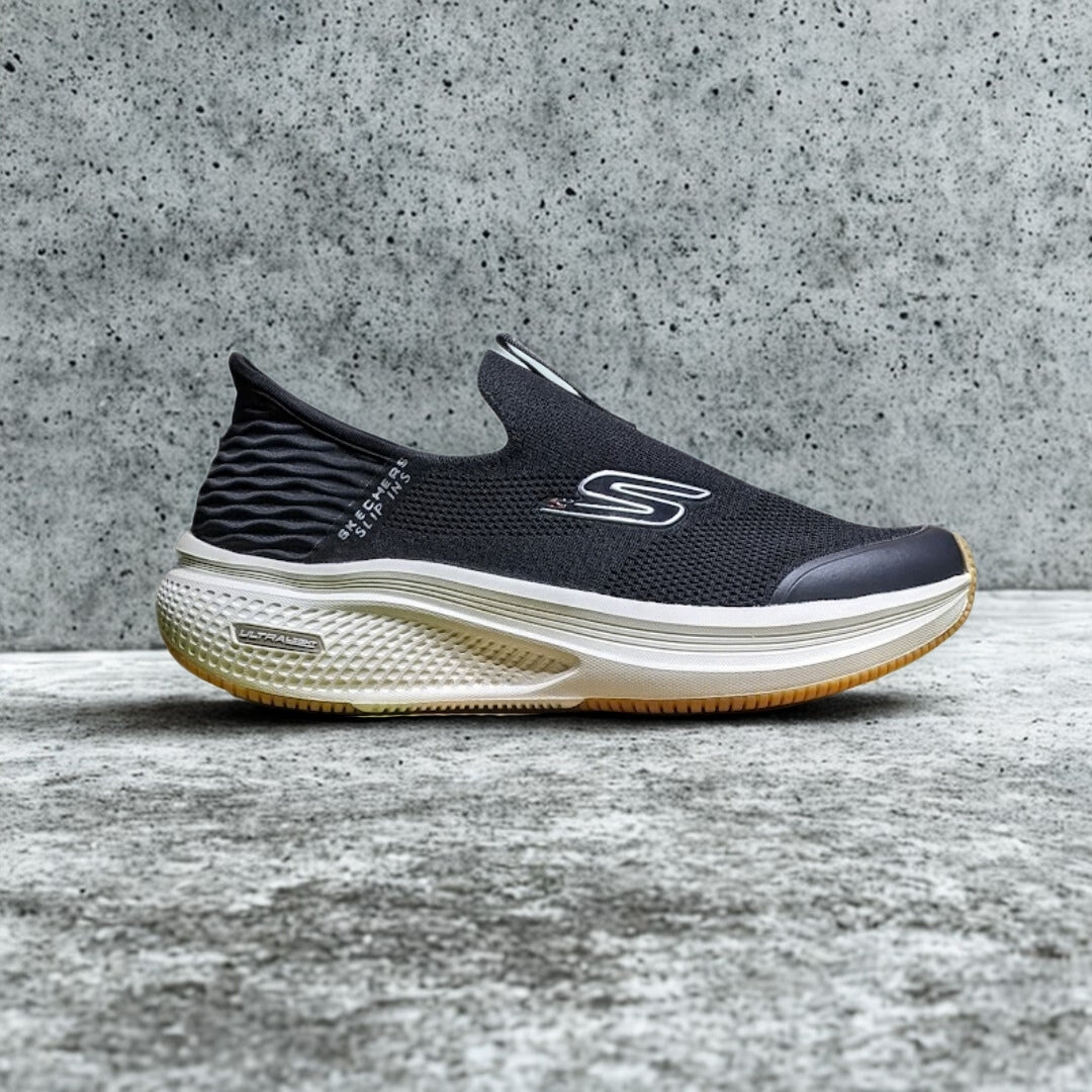 SKECHERS ULTRALIGHT Black white premium quality
