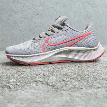 Nike Pegasus 38 – Grey