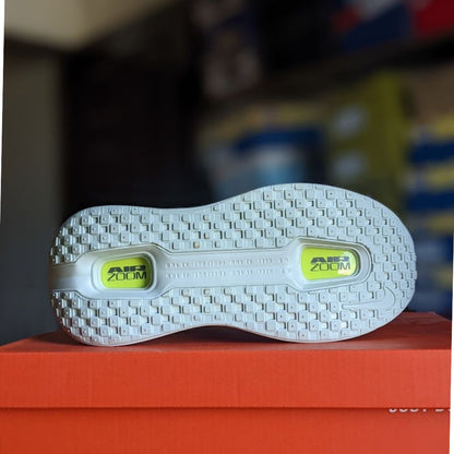 Nike Vomero Premium -Barely Volt