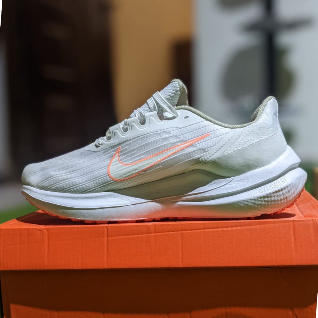 Nike Air Winflo 9 running shoe