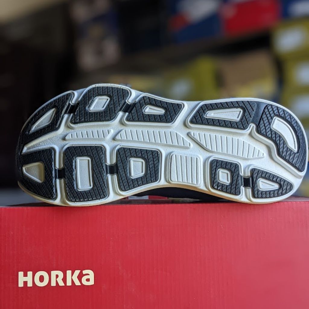HORKA Bondi 9 - Black/ White