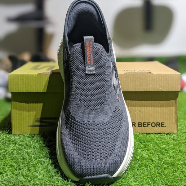 Skechers Arch Fit Max Comfort Slip Ins (GRAY)