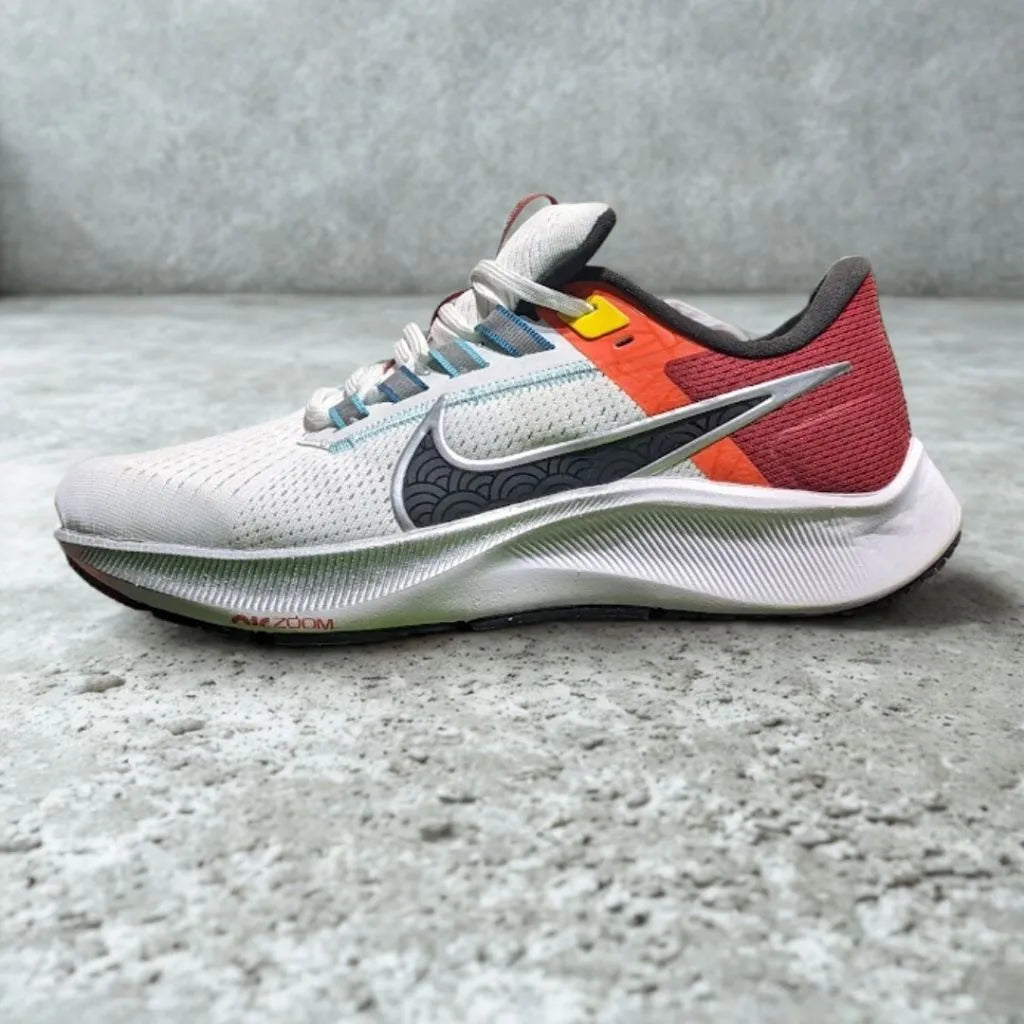 Nike Zoom Pegasus 38 (Gym Redish Whiite)