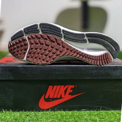 Nike Zoom Pegasus 38 (Gym Redish Whiite)