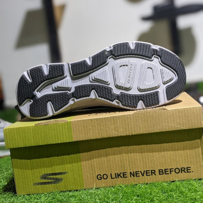 Sketcher – D’Lux Walker Slip-On 2.0